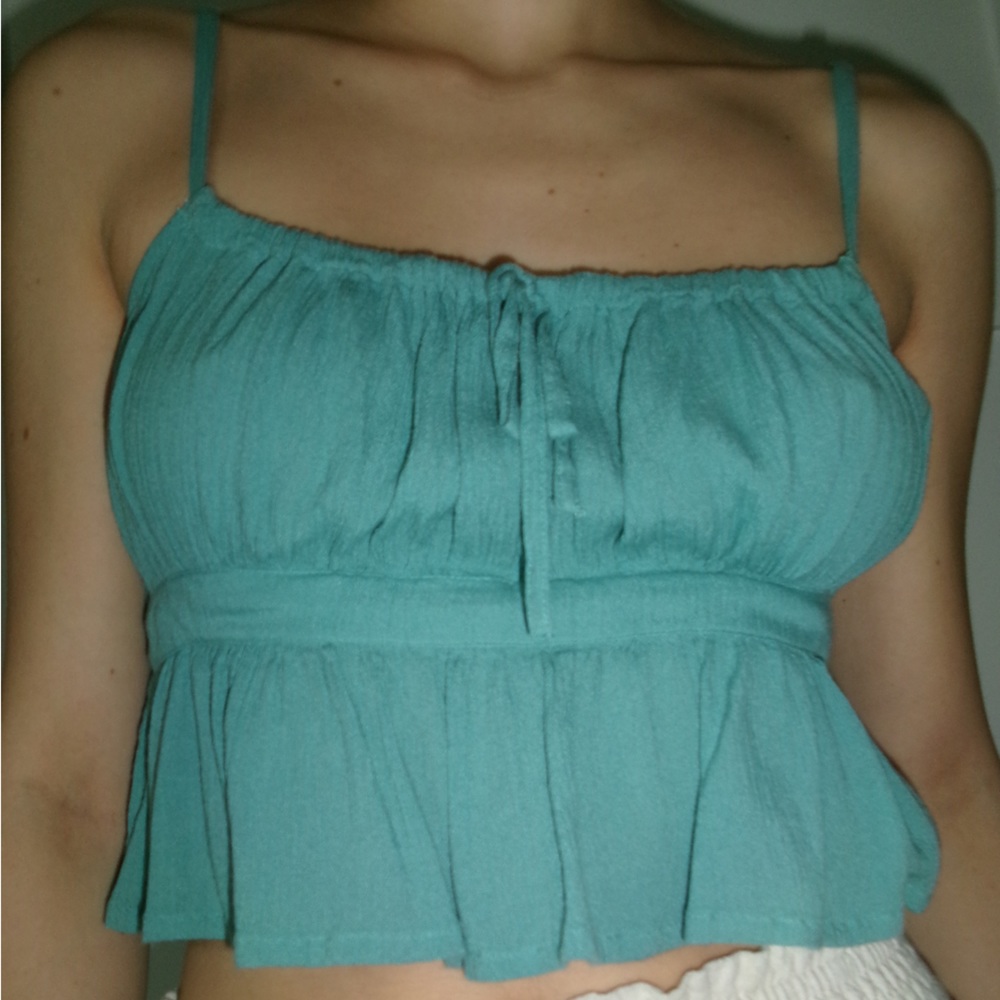 O’Neill Flowy Crop Tank